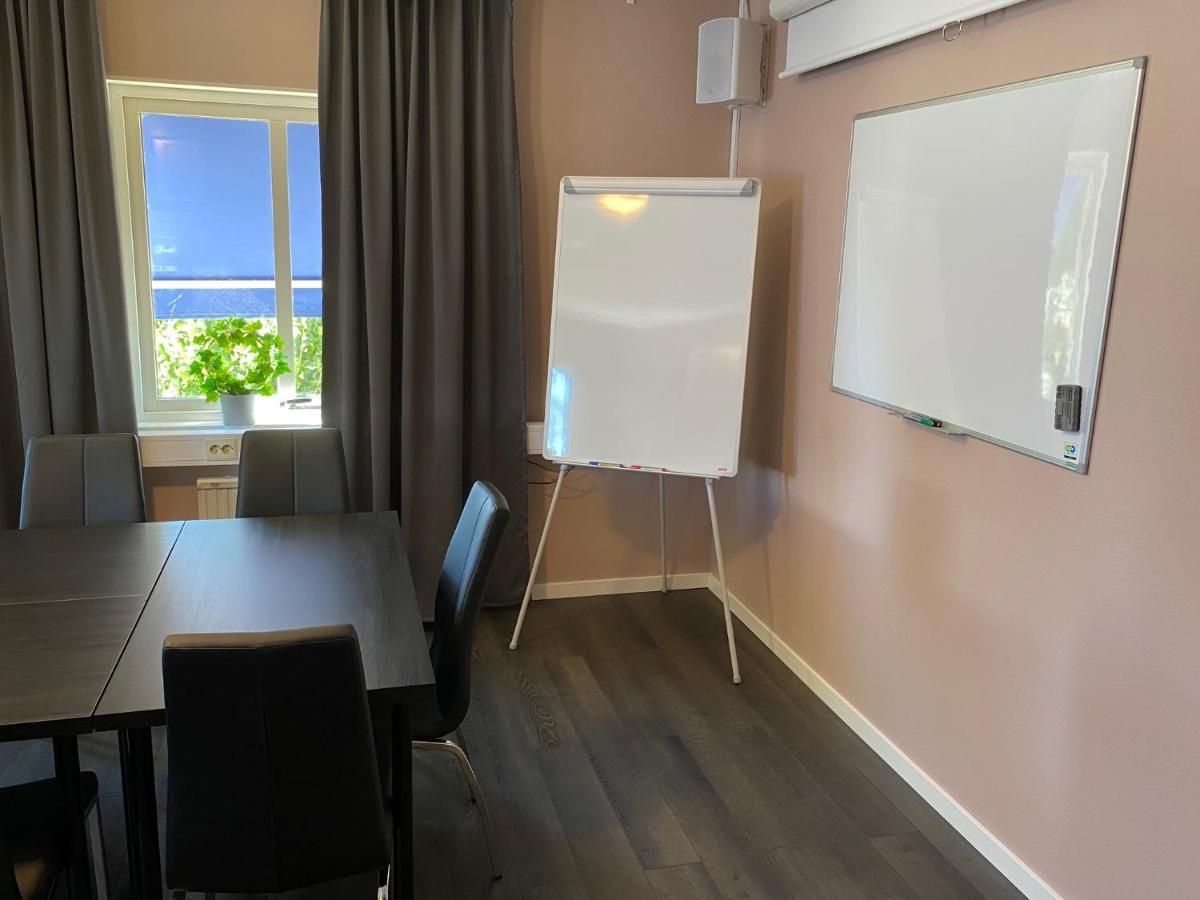 De La Gardie Park Vandrarhem Hostel Lidkoping Luaran gambar